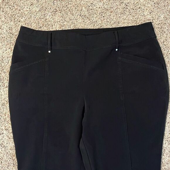 Chico’s Zenergy Black Ankle Zip Pull On Pants Size Large 12 - Picture 2 of 10